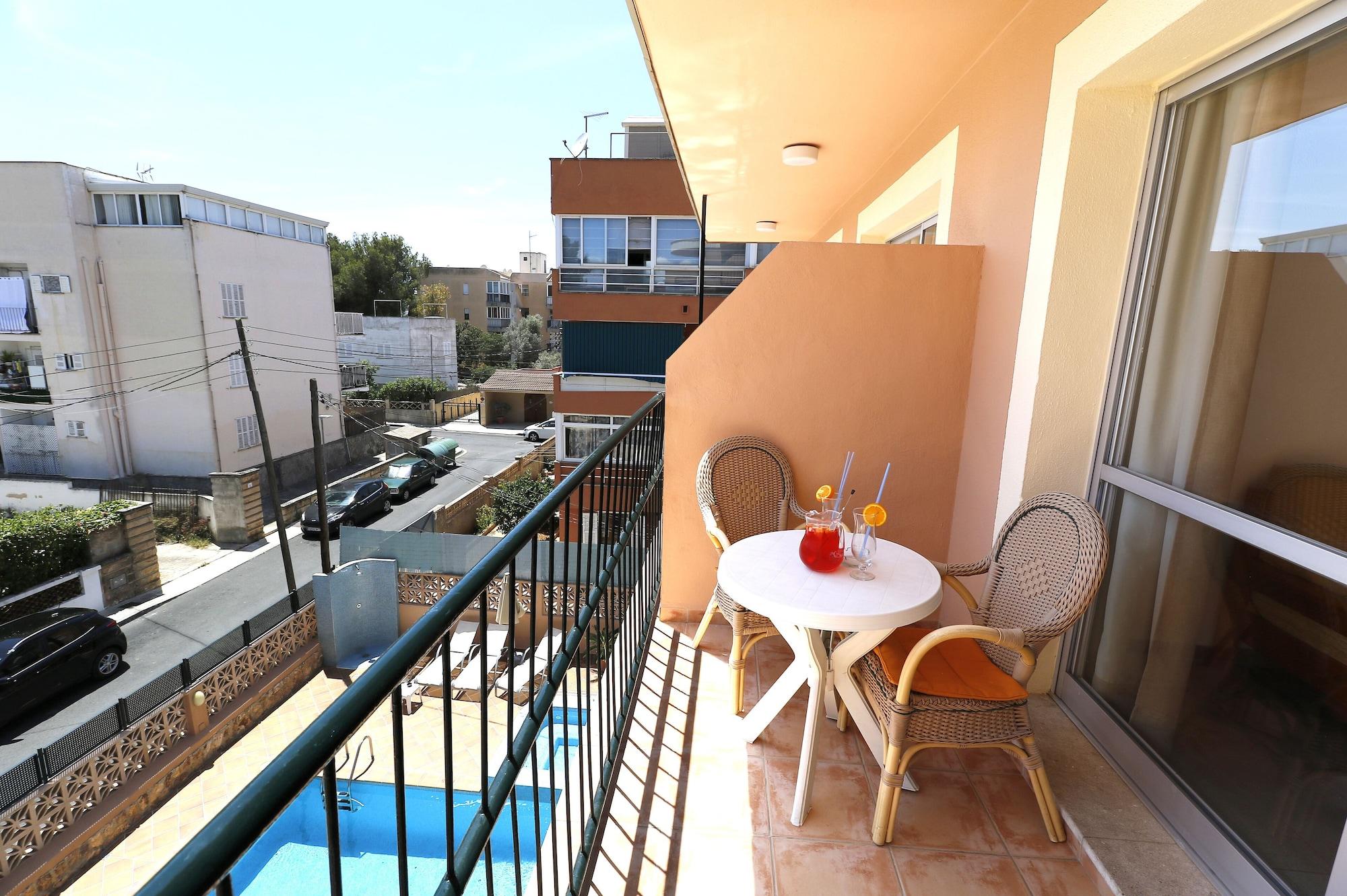 Martinez Apartments Palmanova Exterior foto