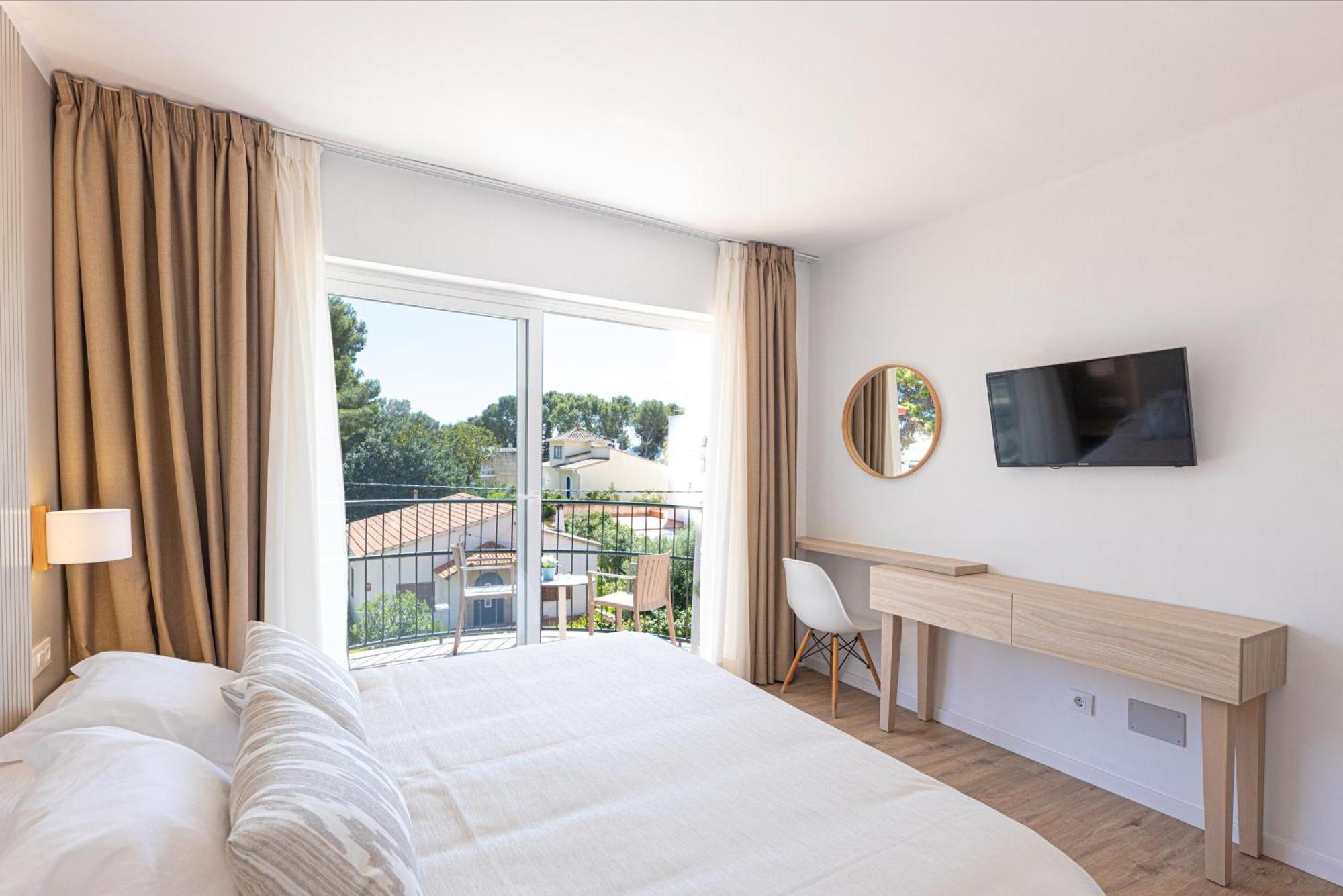 Martinez Apartments Palmanova Exterior foto