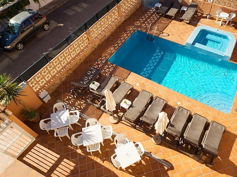 Martinez Apartments Palmanova Exterior foto