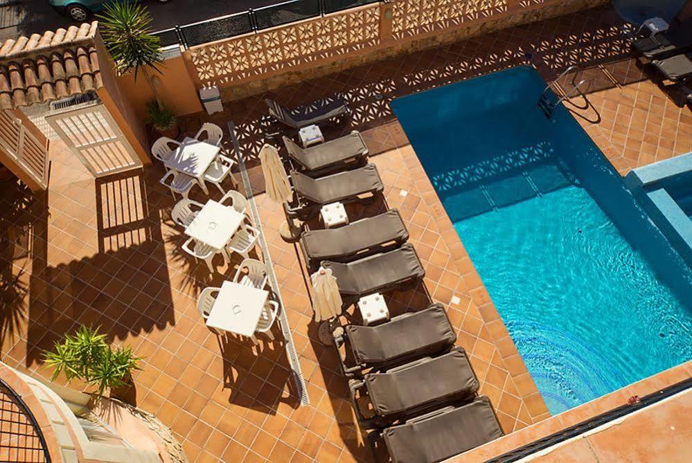 Martinez Apartments Palmanova Exterior foto